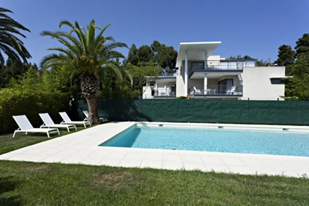 Arthur Properties - Montfleury Cannes 0*,  France